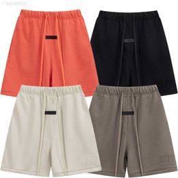 Shorts de diseñador para hombre de ess pantalones deportivos casuales shorts shorts diseñador para hombre teme de dios naipes de niebla doble línea para mujeres capris shortgoud casual