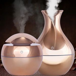 Diffusers voor etherische oliën 130 ml USB-aromaolie-diffuser hout elektrische luchtbevochtiger ultrasone luchtbevochtiger mini-aromatherapie LED-lichtmistmaker voor thuis 231213