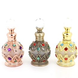 Essentiële oliën Diffusers 15 ml Vintage Refilleerbare lege Crystal Glass Parfum Fles Handgemaakte Home Decor Lady Holiday Gift P1205