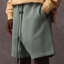 Essentialshorts pantalones cortos de diseñador pantalones cortos de cinco puntos para hombres pantalones casuales llenos de parejas femeninas marca de moda de calle estadounidense niebla deportiva pantalones cortos de doble pista