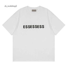 EssentialShorts EssentialShirt Essentals Shirt Classic Basic Bascy Badge Loose Coton Small Round Neck Island Tshirt 24SS Shorts Math Graphic Tee 696