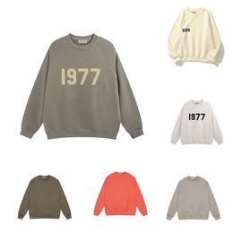 Essentialsweatshirts para hombre diseñador de chándal para hombres sweater pantalones de suéter de baloncesto sudaderas de baloncesto con capucha gruesas pantalones para hombres