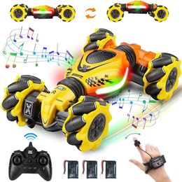 EST 4WD RC Stunt Car 2.4G Radio Remote Control Car RC Watch Gebaar Sensor Rotatie Geschenk Elektronisch speelgoed voor kinderen Boy 240408