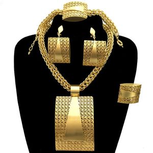 Est haute qualité africain grand pendentif ensemble Dubai italien brésilien plaqué or ensemble de bijoux FHK12864 240311