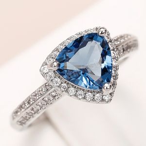Eternity femmes mariage tendance amour anneaux avec Triangle géométrique bleu zircon cubique magnifique anniversaire fête bijoux