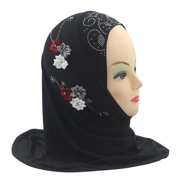 Vêtements Ethniques 12pcs Une Douzaine De Filles Musulmanes Enfants Hijab Écharpe Islamique Châles 6 Belles Fleurs Diamant Pour 1 À 5 Ans En Gros