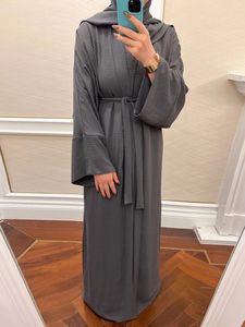 Vêtements ethniques 2 pièces Abaya ensemble sans manches longue robe Kimono islamique musulman femme Dubaï modeste correspondant tenue décontractée (sans écharpe)