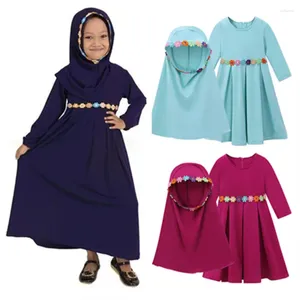 Etnische kleding 2 -delige hijab set islamitische jurken voor kinderen bloemendecor Ramadan Abaya meisjes outfits kinderen eid gebedskleding Marokkaans
