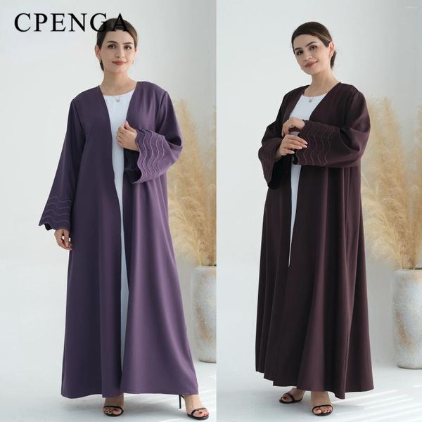 Vêtements ethniques 2 pièces Robe modeste musulmane pour les femmes Ramadan Arabe Dubaï Hijab Abaya 2024 Islam Embroider Mabinet Turquie à manches longues
