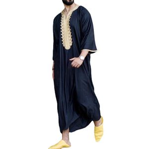 Ropa étnica 2021 Ramadán moda caftán musulmán conjuntos Abaya hombre camisa joven Qamis Homme suelta Casual cuello en V Color sólido islámico