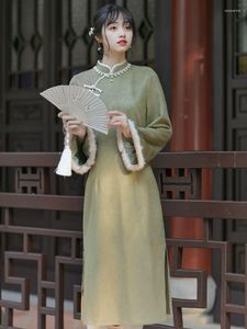 Vêtements ethniques 2022 Style chinois automne hiver femmes élégant Vintage Qipao robe jeune femme gracieuse épaissie Hanfu Cheongsam A629