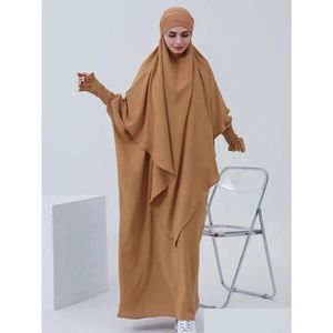 Vêtements ethniques 2023 Arabe Musulman Abaya Robe pour femmes Blanc Manches longues Caftan marocain Robe à capuche Turc Islamique Ramadan Drop de Dhttf