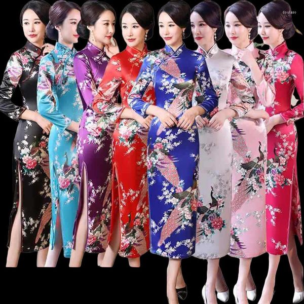 Ropa étnica 2023 Cheongsam vestido largo verano otoño e invierno modelos de mediana edad pasarela pos diario de manga larga