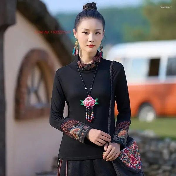 Ropa étnica 2023 Camiseta mejorada china Flor nacional Bordado Stand Collar Camisa Vintage Hanfu Tops Oriental Tang Traje Base