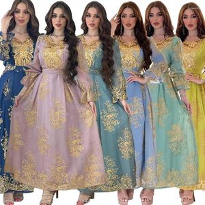 Vêtements ethniques 2023 Eid Al-Adha Arabe Dubaï Robe brodée Robe de fête musulmane Robe de dîner Femmes Abayas pour