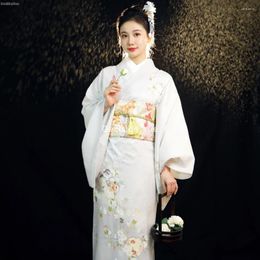 Vêtements ethniques 2023 Robe kimono style japonais paon imprimé floral lâche vêtements de nuit traditionnels haori vêtements asiatiques pyjamas robe de bain