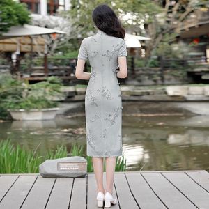 Vêtements ethniques 2023 Été gris sexy mid-longueur cheongsam simple mode rétro floral chinois de style chinois robe de mariée