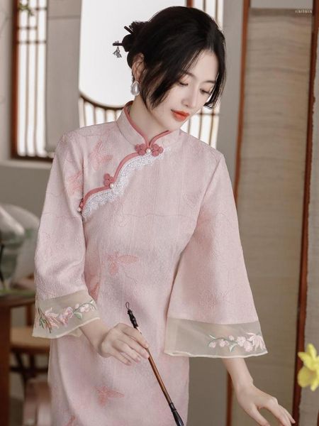 Vêtements ethniques 2023 Femmes Rose Cheongsam Manches Longues Broderie Style Chinois Robe En Dentelle Vintage Casual Élégant Amélioration Qipao S - Xxl