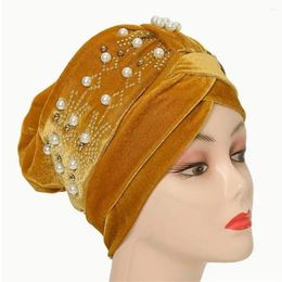 Vêtements ethniques 2024 Per perle Velvet Turban Hat For Women Muslim Headscarf Bonnet Head Islamic Wraps African Headtie Turbante Mujer