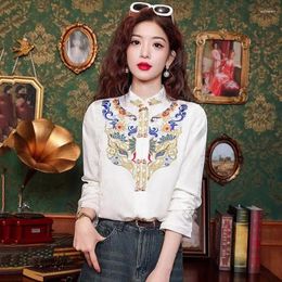 Vêtements ethniques 2024 Chemise chinoise à double boutonnage pour le printemps des femmes, tenue quotidienne, haut Hanfu brodé, associé à une jupe à visage de cheval