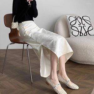 Etnische kleding 2024 Chinese stijl witte jacquard rok vrouwelijke lente zomer hoge taille wrap hip nationale spleet elegante helft w249