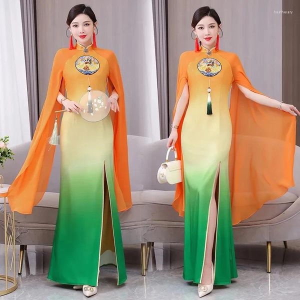 Ropa étnica 2024 Vestido vintage chino Mejorado Cheongsam Flor nacional Bordado Color degradado Qipao Banquete retro Fiesta de noche