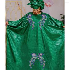 Vêtements ethniques 2024 Est Style Africain Bazin Riche Robes pour femmes Mariage Robe de mariée Nigérian Mali Mix Taille Dashiki avec robe de foulard