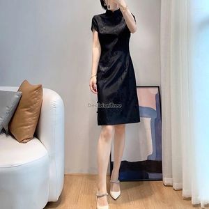 Vêtements ethniques 2024 Femme Été Chinois National Style Mode Noir Cheongsam Collier Stand Jacquard Foncé Robe Améliorée W323