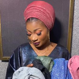Etnische kleding 2024 glitters geplooide dames tulband cap elegante Afrikaanse auto gele hoofdband vrouwelijk hoofd wraps Nigeria feest hoofddeksel