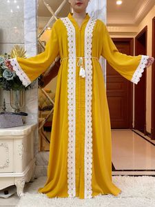 Etnische kleding 2024 Nieuwste moslimvrouwen lange slve elegante jurken Dubai mode katoen zachte kanten gewaad Afrikaanse traditie abaya kleding t240510