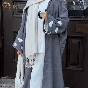 Ropa étnica 2024 Nubes de lino bordado Dubai Turquía elegante Cardigan Robe Open Abaya Islámico Hijab Abayat Mujer musulmana Ramadán