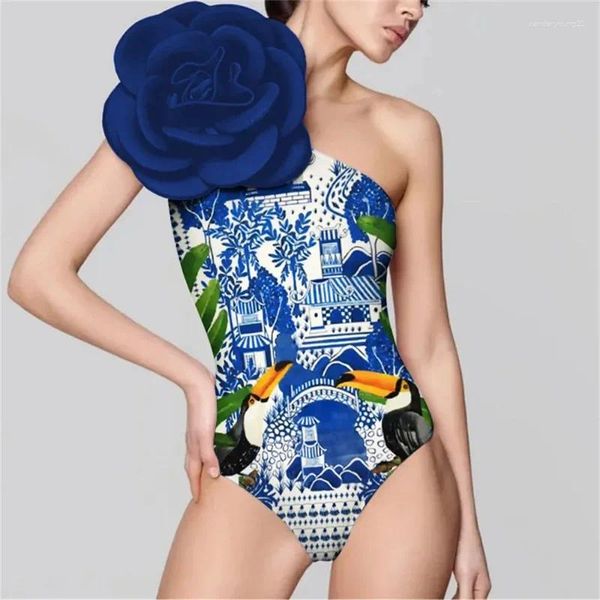 Ropa étnica 2024 Un hombro Traje de baño vintage Mujeres 3D Flor Traje de baño Brasileño Vacaciones Retro Diseñador Traje de baño Playa Cubrir