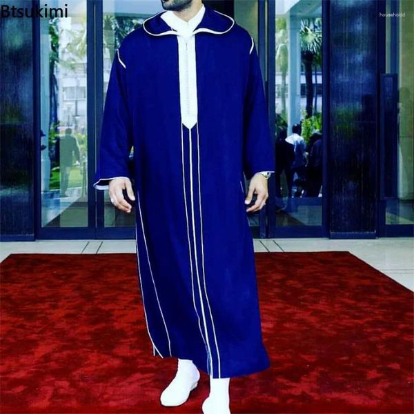 Vêtements ethniques 2024 Musulman traditionnel Eid Moyen-Orient Jubba Thobe Hommes Robes arabes à manches longues Cadeaux pour mari