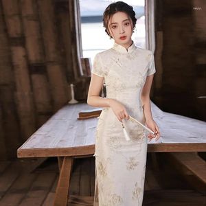 Etnische kleding 2024 Witte Kant Cheongsam Dames Korte Mouw Traditionele Vintage Jurk Showkostuums Slanke Borduren Qipao Gewaad Chinoise