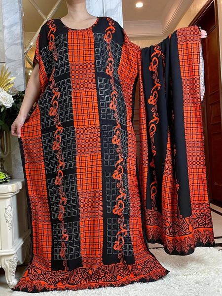 Ropa étnica 2024 Verano Africano Vestido de algodón de manga corta con bufanda grande Impreso suelto Floral Boubou Maxi Islam Mujeres Diamantes Abaya