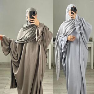 Vêtements ethniques Abaya Dubaï Turquie Musulman Marine mince Coton Tissu de coton Lot Long Robe pleine manches Femmes Islamic Kaftan Ramadan