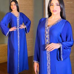 Roupas étnicas Abaya para Mulheres 2023 Dubai Muçulmano Vestido Azul Diamante Árabe Islâmico Robe V-Pescoço Solto Kaftan Feminino