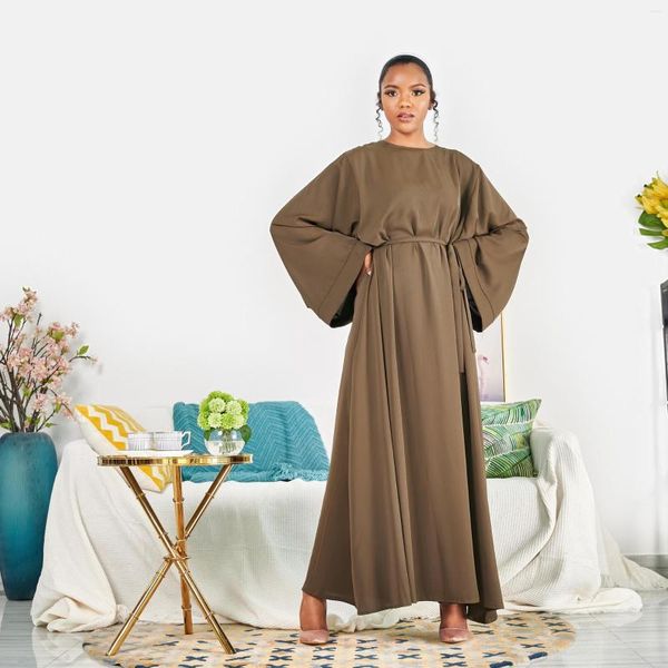 Vêtements ethniques Abaya pour femmes Islam Arabe Dubaï Robe Simple Basic Turc Solide Grande Ville Robe Tempérament Mode Mode