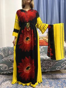 Vêtements ethniques Abayas pour femmes 2024 Mode musulmane Floral V-Col Robe Femme Musulmane Islam Robe en coton africain Caftan Marocain avec