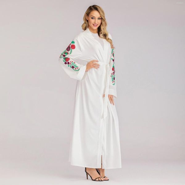 Ropa étnica Abayas para mujeres Dubai Flor de lujo Bordado en mangas Vestido de moda musulmana Caftan Marocain Ocasiones de fiesta de boda