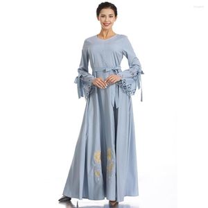 Vêtements ethniques Abayas Style National Maxi Robes Pour Femmes Broderie De Mode Col Rond Manches Évasées Évider Conception Long Vestidos