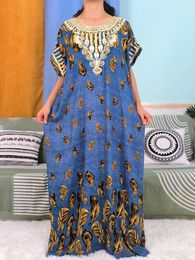 Etnische kleding Afrikaanse Boubou-jurken voor dames Traditionele bloemenkatoenen applicaties Abaya Nigeria Losse femme Gewaad Islam met hijaabs