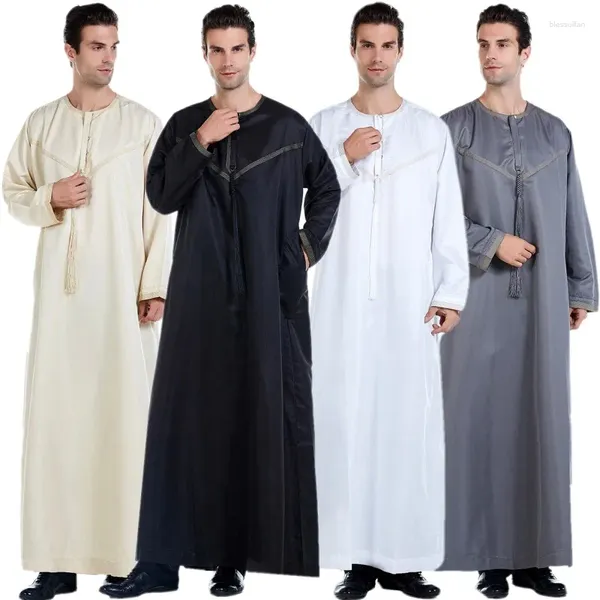Vêtements ethniques Robe décontractée arabe hommes islamiques Kaftan Ramadan Eid Muslim Man Buttons habiller Jubba thobe Dubai Abaya Turkey Caftan Middle East