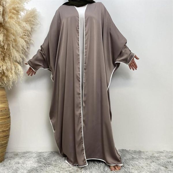 Vêtements ethniques Style arabe dubaï Robes musulmanes en été turquie Satin manches chauve-souris Cardigan Hijab robe noir Abaya modeste