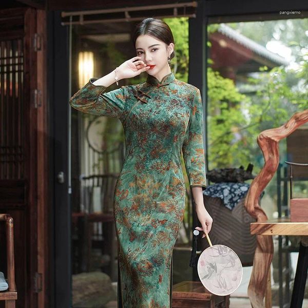 Ropa étnica Otoño Invierno Qipao Mujeres Chino Estilo tradicional Vestido de terciopelo Tamaño grande M-5XL Cheongsam Vestidos Mujer Terciopelo