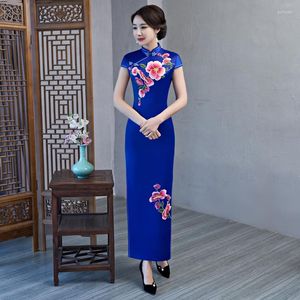 Vêtements ethniques Big Size 5xl Floral Sexy Cheongsam Long Women Rayon Qipao Mandarin Collier chinois robe Vintage Vintage Soirée Vestidos