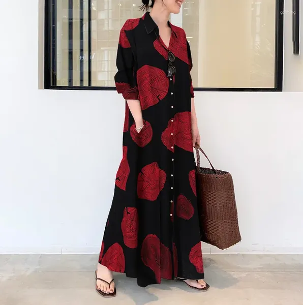 Vêtements ethniques Robe noire Taille lâche Coton et lin Vintage Caftan marocain Col rabattu Bouton Streetwear Tissu à motif imprimé