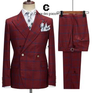 Etnische kleding Cenne des Graoom Red Plaid Double Breasted Suits for Men Jacked and Pants 2pcs Set Wedding Dress Party Classic Costume Homme 231213
