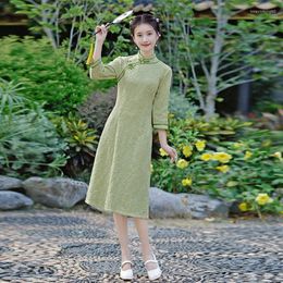 Etnische kleding Cheongsam Herfst Green Verbeterde temperament literaire dame Aodai Dagelijkse Chenille Midden-lengte Chinese traditionele kleding Qipao