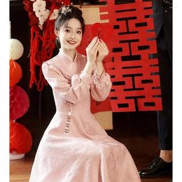 Vêtements ethniques Cheongsam Robe de style chinois Rose Qipao Mariée 2024 Mariage Manches longues Automne et hiver Traditionnel pour les femmes